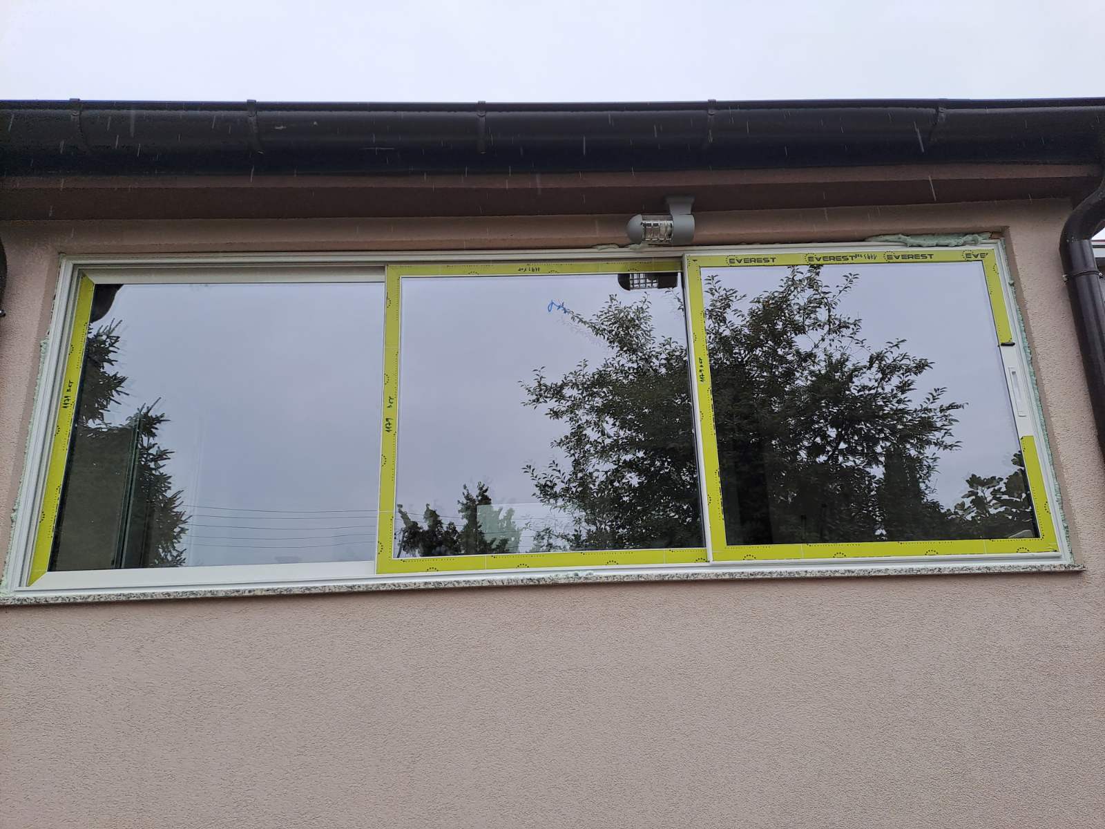 IMG-db0296cf524e5a6054386310e28d2717-V