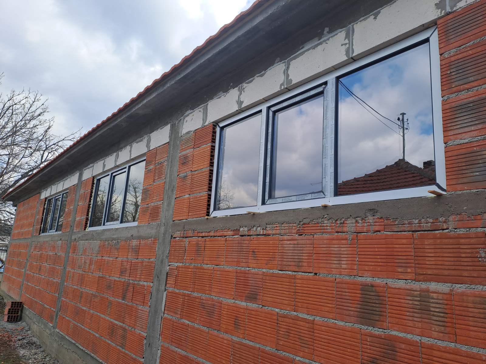 IMG-4618b4537705bef228ef4d0f261a1172-V