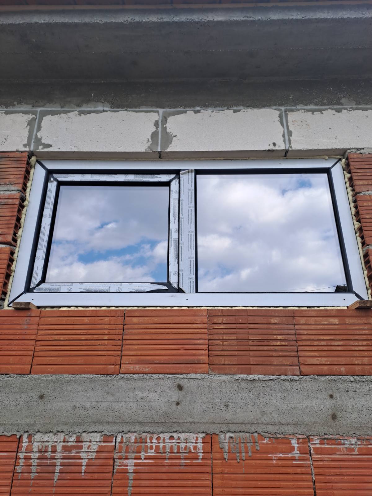 IMG-89239e95dba6435ff7edaf09c880be70-V